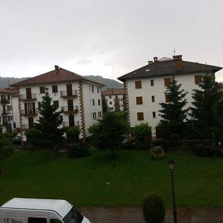 Leku-Eder Apartment Elizondo Luaran gambar