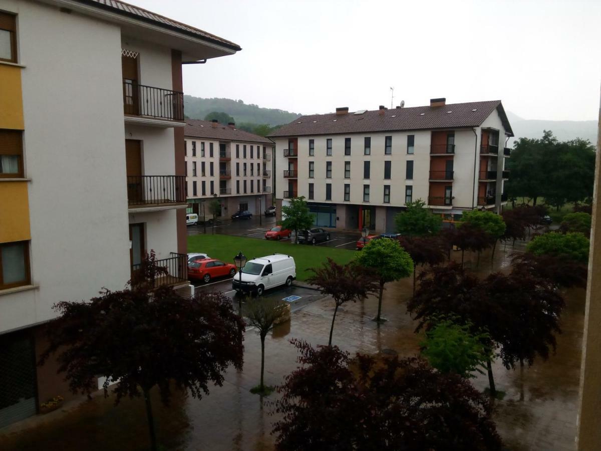 Leku-Eder Apartment Elizondo Luaran gambar